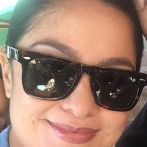 Meet your Posher, Marilyn